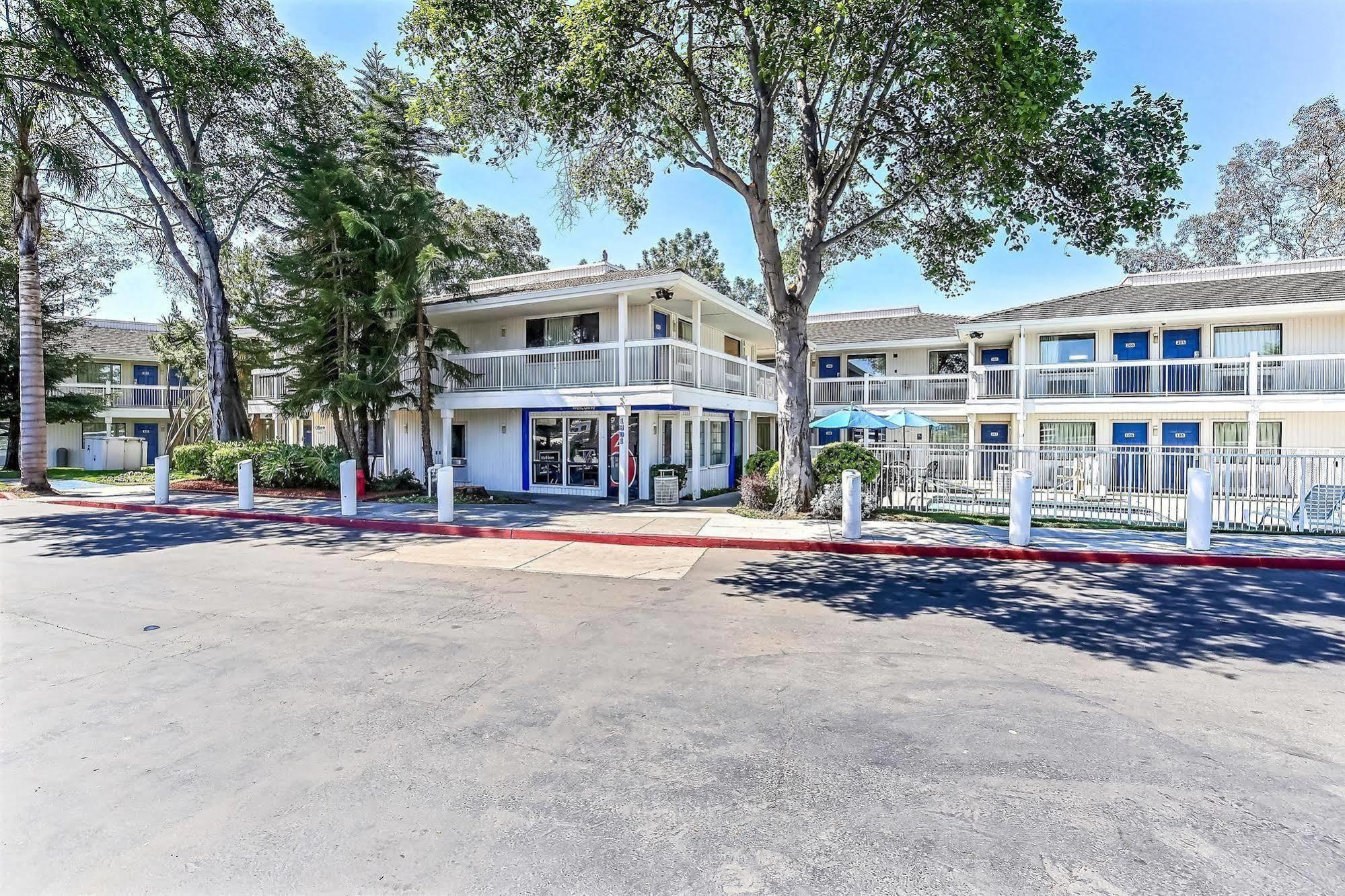 Motel 6-Oakland, Ca - Embarcadero Eksteriør billede
